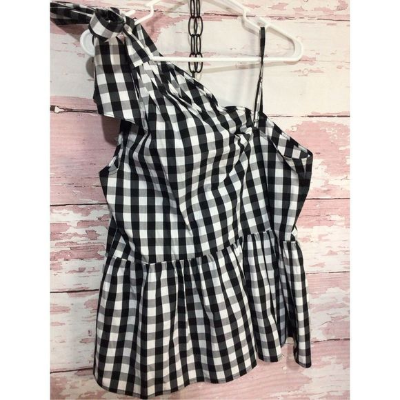 NWT Who What Wear Size Medium One Shoulder Top Checked Black & White - Picture 4 of 16